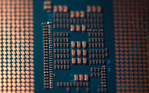 The Information：中国自主DUV光刻机启动量产